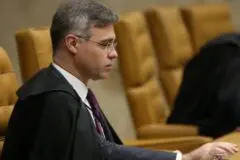 André Mendonça retira sigilo de 39 processos no STF e amplia publicidade de inquéritos