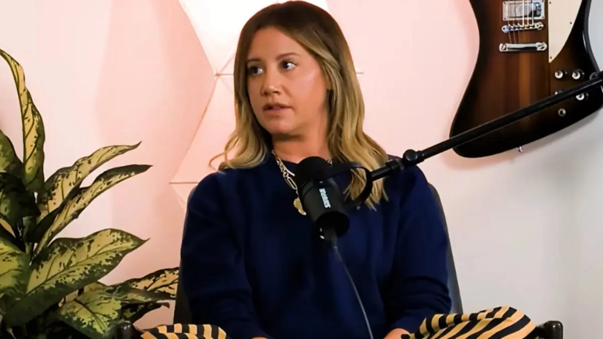 Ashley Tisdale diz que teve depressão pós-parto na primeira gravidez e surpreende com revelação sobre o casamento (Foto: Reprodução/ Instagram)