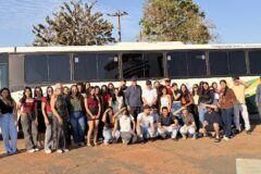 Bagattoli entrega ônibus para universitários de Cabixi