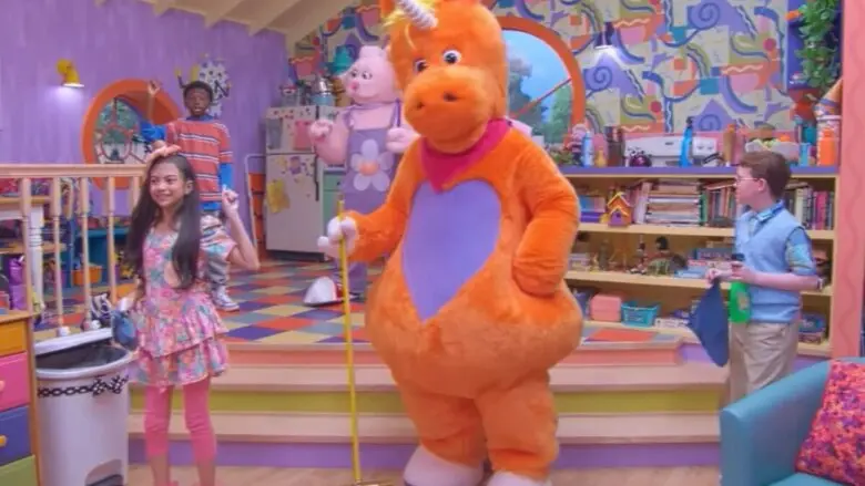 ‘Buddy’: Pais levam crianças para assistir a terror +18 e pedem REEMBOLSO após descobrirem que não era filme infantil