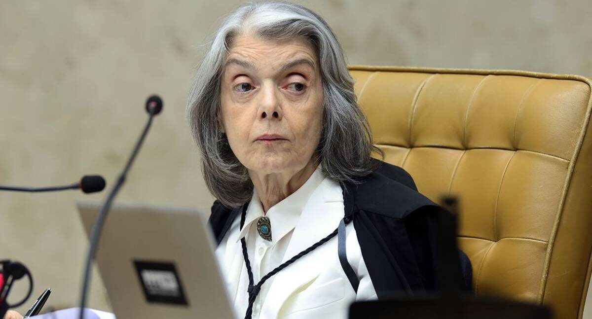 Cármen Lúcia lamenta exposição negativa do STF e aponta mal-estar cívico em meio a crise