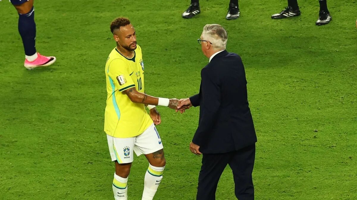 Coletivo sobre individualidade: Ancelotti projeta Seleção após Neymar