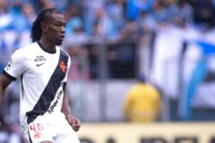 Com dores no quadril, Cuesta desfalca o Vasco pela Sul-Americana
