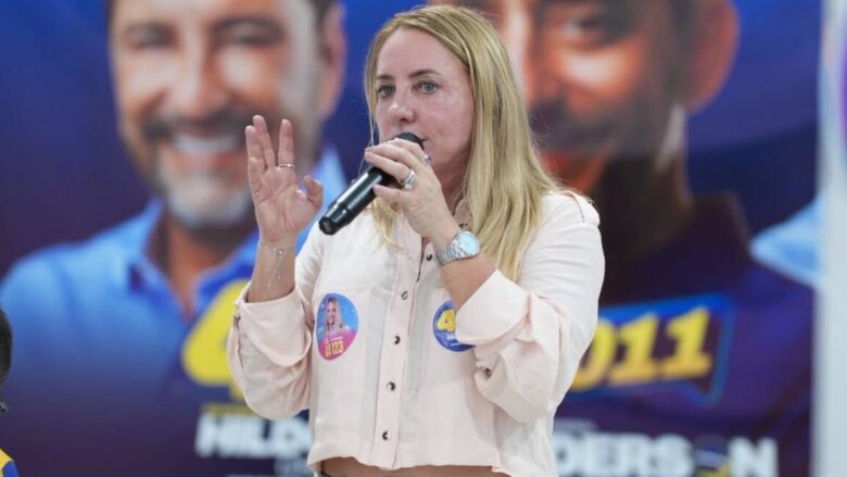 Com ‘Pé na Estrada’, Ieda Chaves percorre Pimenta Bueno e Espigão D`Oeste e tem contato direto com eleitores