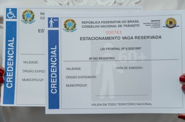 Credencial de estacionamento para idosos pode ser solicitada pelo PVH+