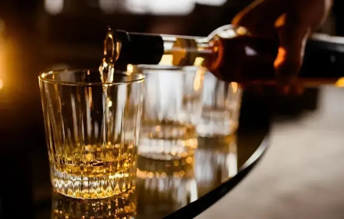 Dia da Cachaça: por que a bebida brasileira ainda exporta tão pouco