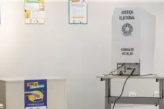 Eleitores só podem ser presos em flagrante ou por sentença criminal condenatória de crime inafiançável
