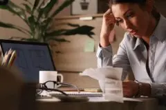 Erros comuns que dificultam o controle financeiro