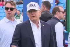 EUA podem continuar no Irã e “ficar com o petróleo” após guerra, diz Trump