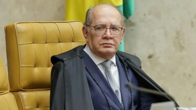 Gilmar coloca data de julgamento em xeque ao defender inclusão de Mendonça