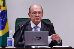 Gilmar sugere que integrantes do TSE devam ser afastados