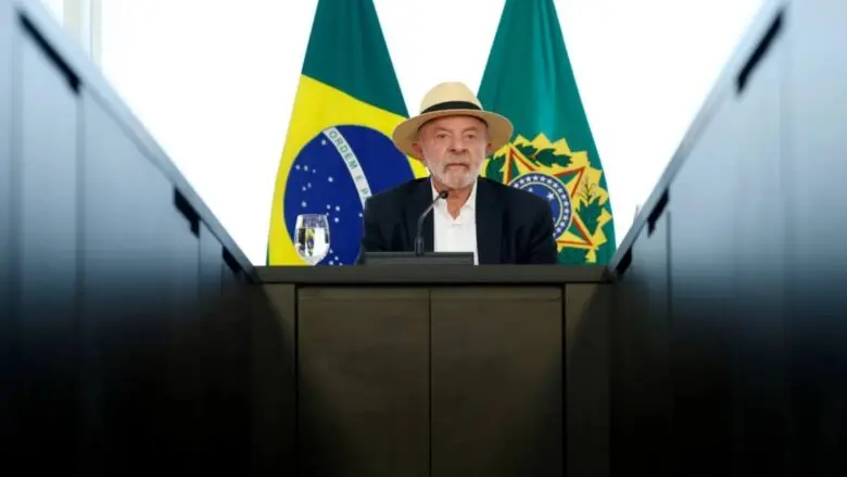 Governo Lula adia reunião com clubes de futebol sobre bets