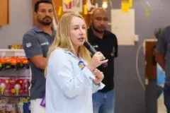 Ieda Chaves percorre bairros de Porto Velho na última semana de campanha