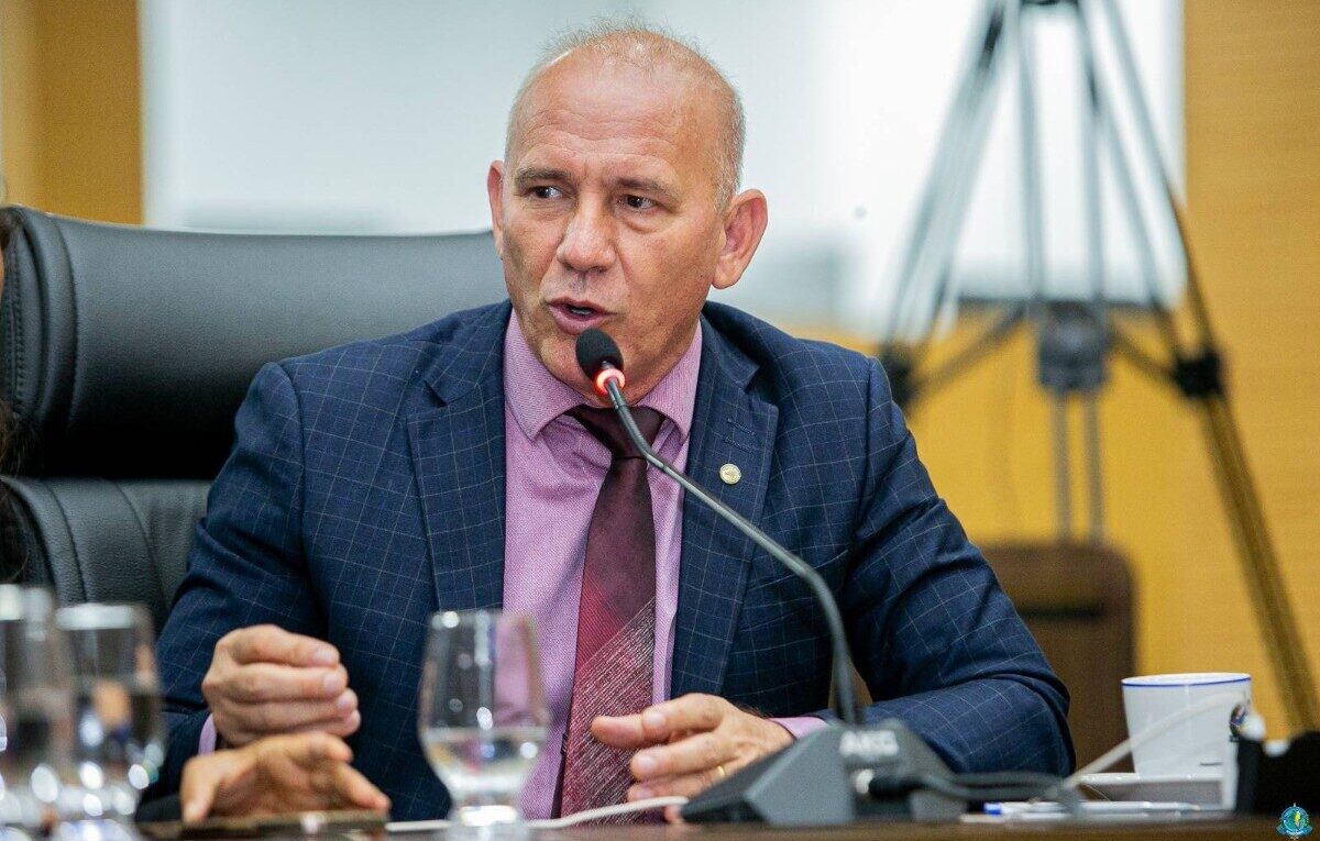 Inelegível: após TRE barrar candidatura, PL substitui Ezequiel Neiva na disputa para deputado federal