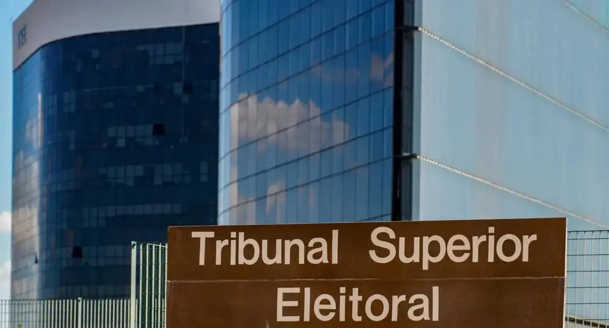 Justiça Eleitoral recebe mais de 51 mil denúncias de propaganda irregular