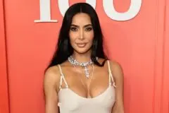 Kim Kardashian revela diagnóstico de saúde, aponta relação com a morte do pai e Kris Jenner reage: “Vontade de chorar”; assista Kim Kardashian. (Foto: Getty)