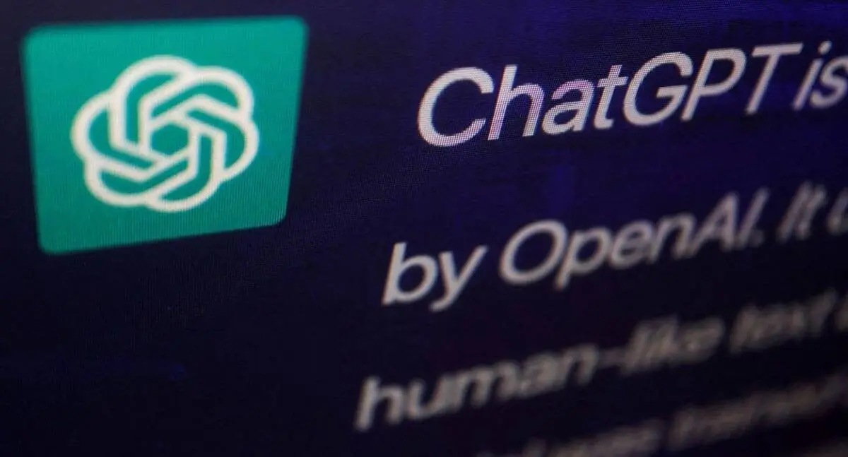 Levantamento aponta dezenas de publicações com inteligência artificial sem aviso em contas oficiais de candidatos