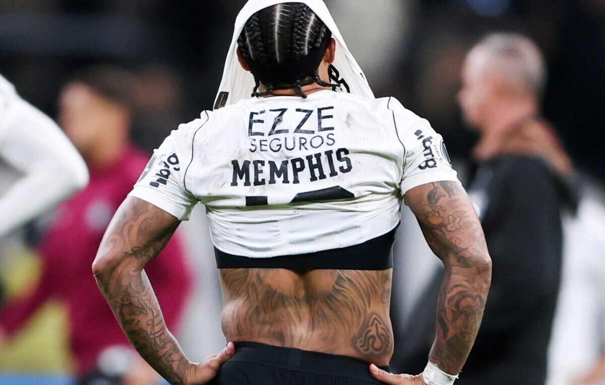 Marcelo Paz defende Memphis após pênalti perdido "Só perde quem bate"