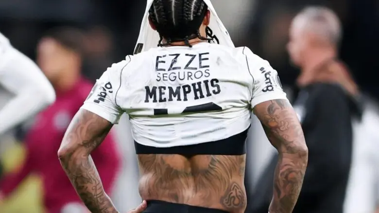Marcelo Paz defende Memphis após pênalti perdido "Só perde quem bate"