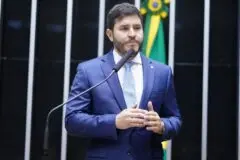Maurício Carvalho defende investigação sobre Moraes e afirma que ninguém está acima da lei