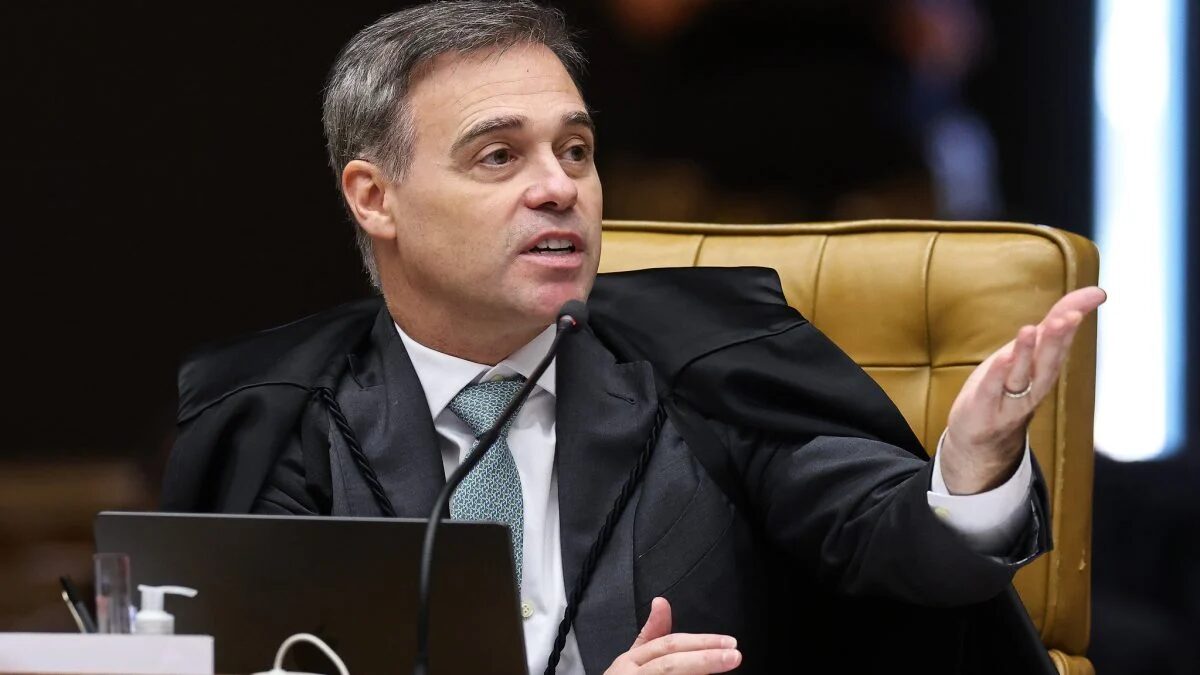 Mendonça diz que seguiu “estritamente” precedente do STF no caso Master