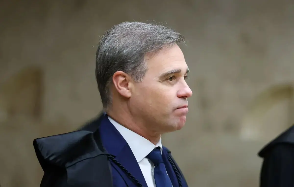 Mendonça reconsidera decisão e libera post de deputada sobre Nossa Senhora