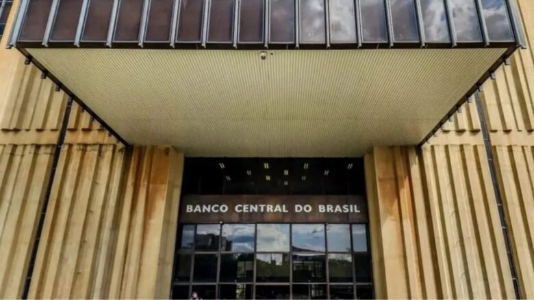 Mercado reduz estimativas da inflação e do PIB de 2026