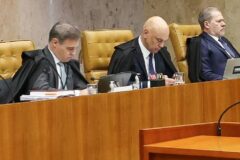 Ministro André Mendonça acusa Alexandre de Moraes de ilegalidade em relatórios da Polícia Federal