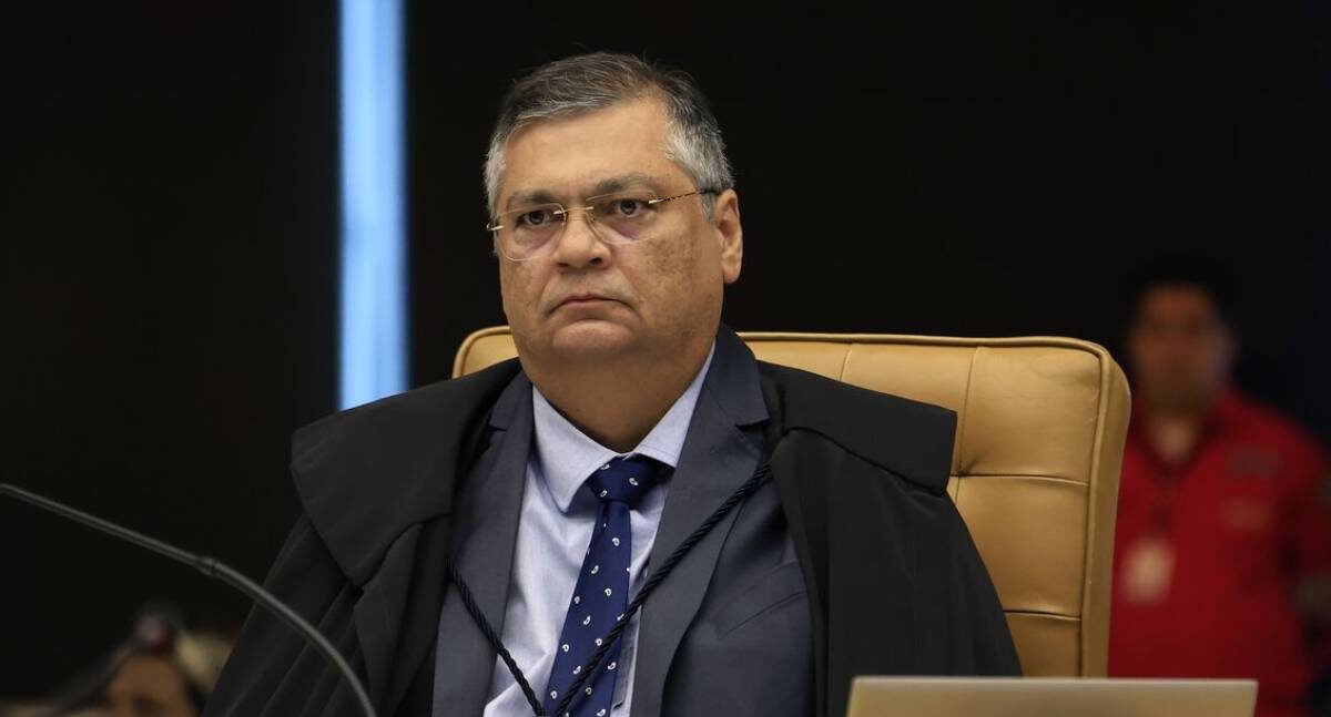 Ministro do STF pede esclarecimentos sobre relação entre Banco Master, Instituto Iter e contratos com a prefeitura
