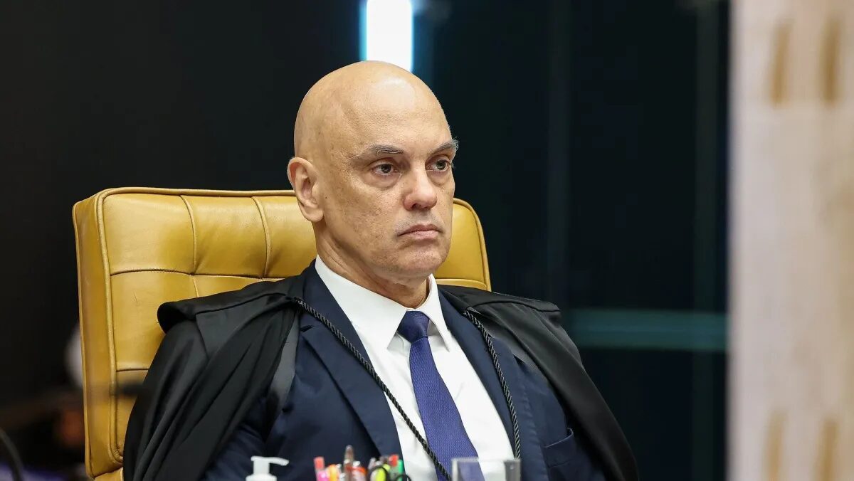 Moraes critica relatoria e condução de Fachin no caso: “Vai votar o quê?”