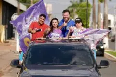 Nas ruas de Vilhena, Mariana Carvalho leva o trabalho já feito para perto do eleitor