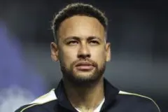 Neymar aparece com novo visual e web reage: “Rejuvenesceu 20 anos”; veja as fotos (Foto: Getty)
