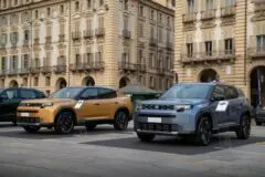Nova geração de Fiat Pulse e Fastback aparece pela primeira vez em público