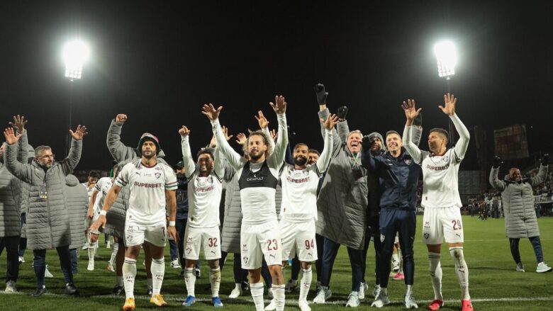 Platense vai jogar sem torcida após confusão no jogo contra o Fluminense