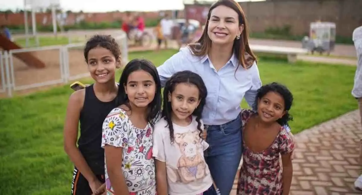 Praças construídas com emendas de Mariana ajudaram a transformar espaços de Porto Velho