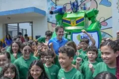 Prefeitura amplia monitoramento das escolas municipais com robô de inteligência artificial