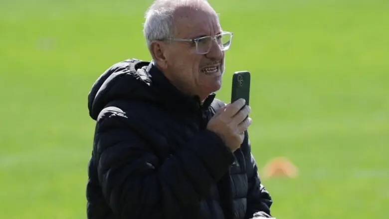 Presidente do Criciúma revela surpresa com ida de Eduardo Baptista ao Inter
