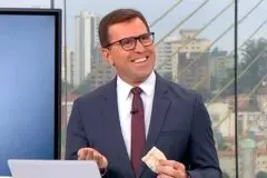 Rodrigo Bocardi deixa o SBT definitivamente após polêmica com prefeituras
