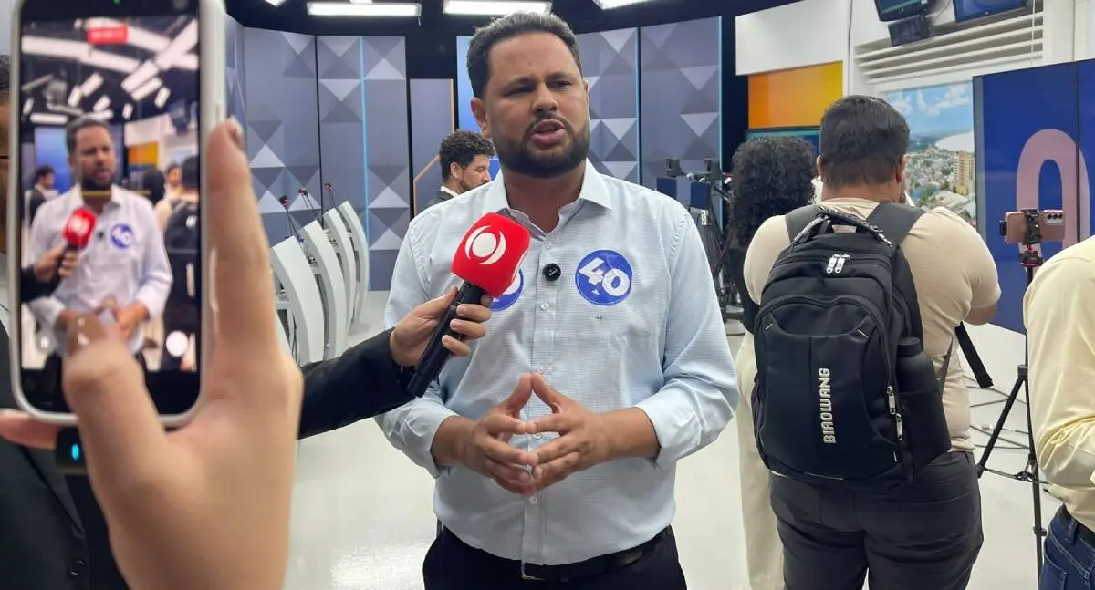 Samuel Costa apresenta propostas para segurança pública e infraestrutura durante debate na Rede Amazônica