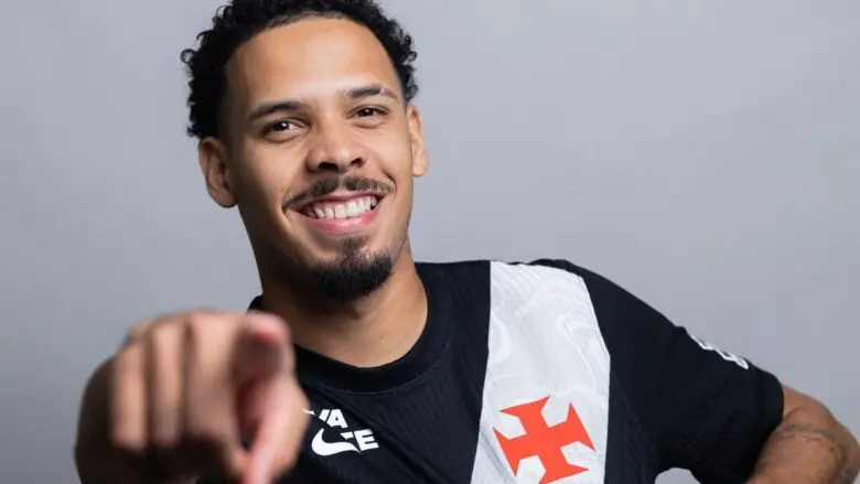 Vasco oficializa a contratação de Gabriel Pereira, do Copenhague