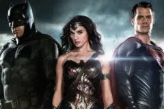 Zack Snyder admite que pode ter ERRADO ao não seguir fórmula da Marvel nos filmes da DC