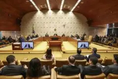 Zanin diz que não dá para investigar Moraes sem julgar atos de Mendonça