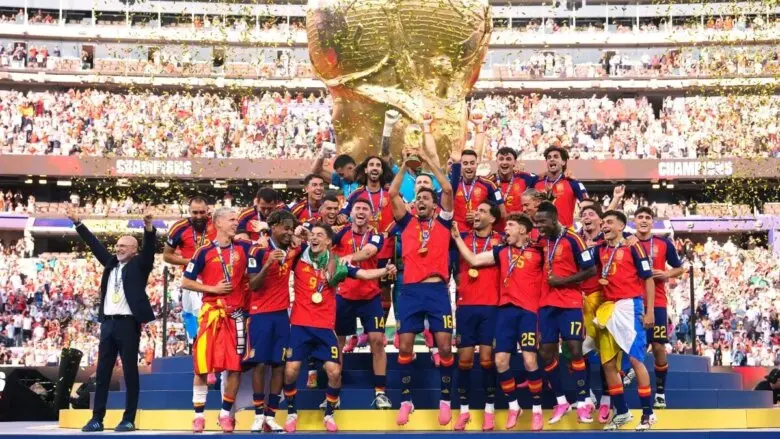 À CNN, Piqué diz qual o segredo do sucesso da Espanha no futebol