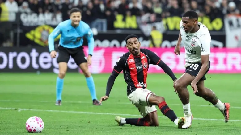 Brasileirão: confira os melhores momentos de Corinthians x Vitória