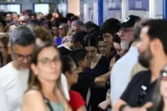 Câmara dos Deputados registra renovação de mais de 35% e elege maior bancada feminina da história