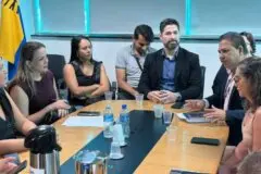 Cláudia de Jesus cobra melhorias para a educação em Rondônia