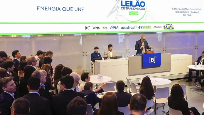 Com muita disputa, Aneel leiloou 8 lotes de transmissão de energia, um em Rondônia