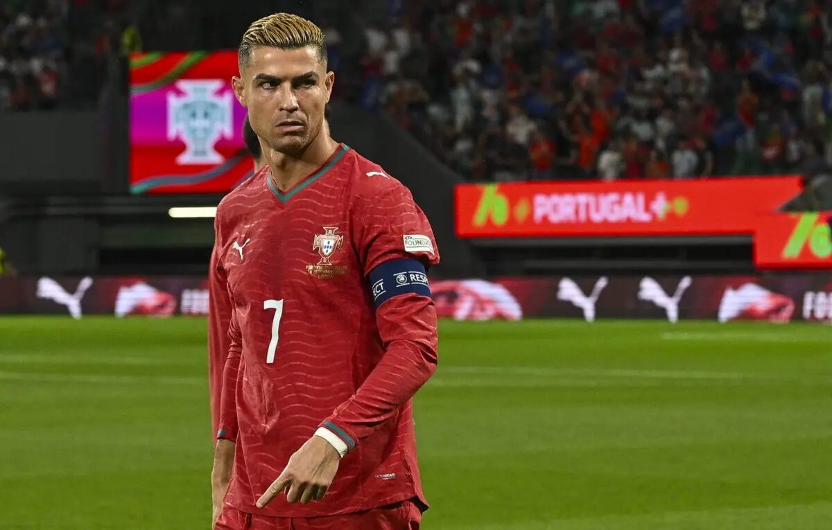 Cristiano Ronaldo é suspenso após abandonar seleção de Portugal