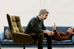 Crítica 2 | ‘A Terapia Certa’ – Comédia sarcástica convida para um mergulho na saúde mental