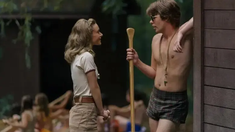 ‘Crystal Lake’: Showrunner queria mais “SEXO e NUDEZ” na pré-sequência de ‘Sexta-Feira 13’